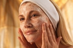 Что нужно предпринять для удаления пигментных пятен?